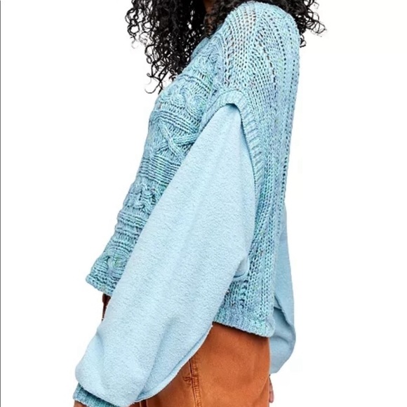 NWT FREE PEOPLE SWEATER - Picture 3 of 4